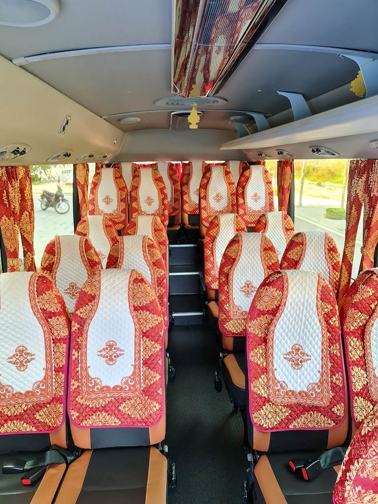 29c county 2017 vàng đồng ghế boc (1)