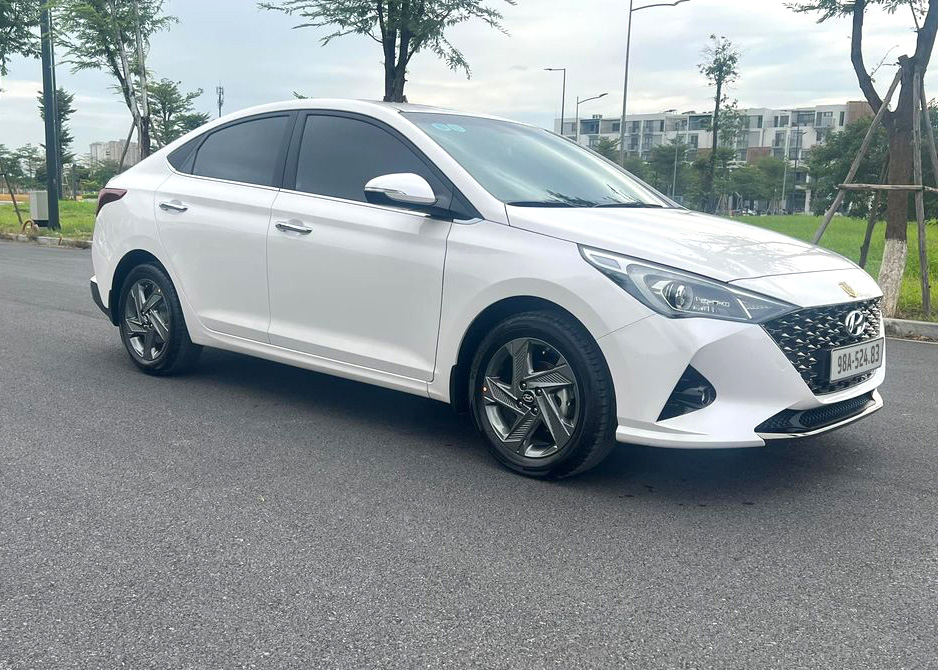 accent 2023 trắng psd 98