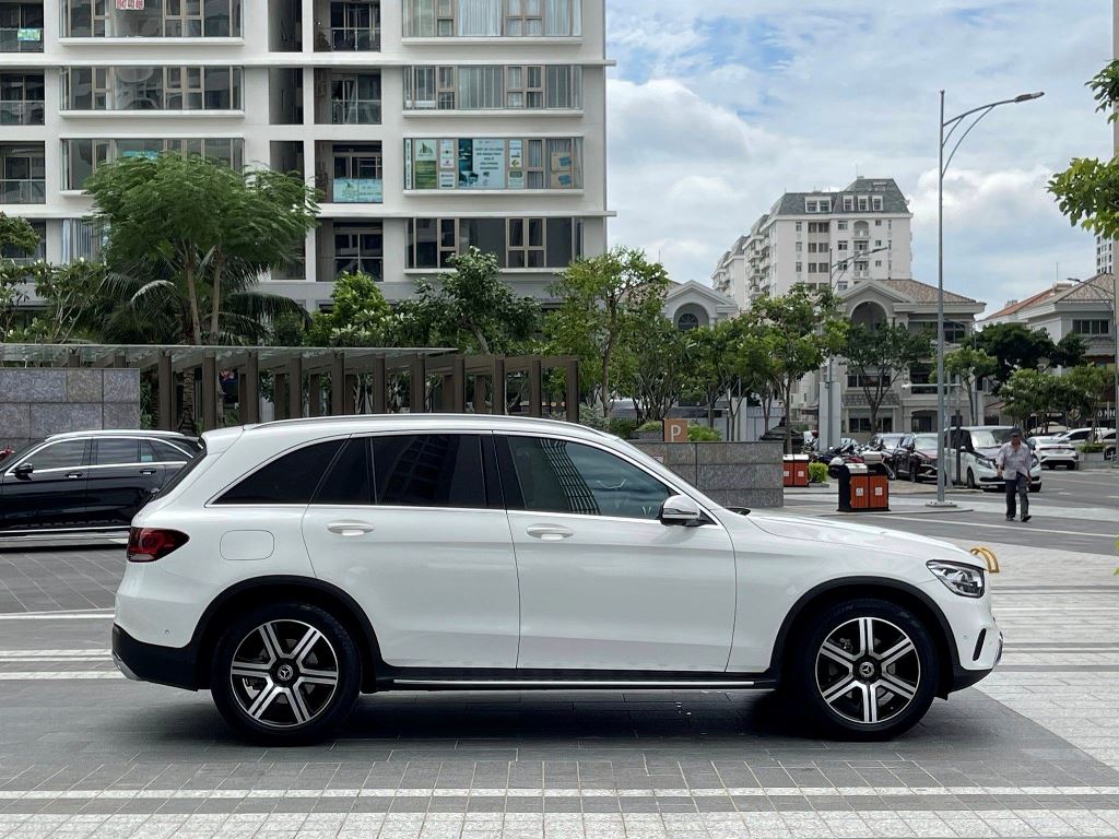 glc 2021 trắng 1 (2)