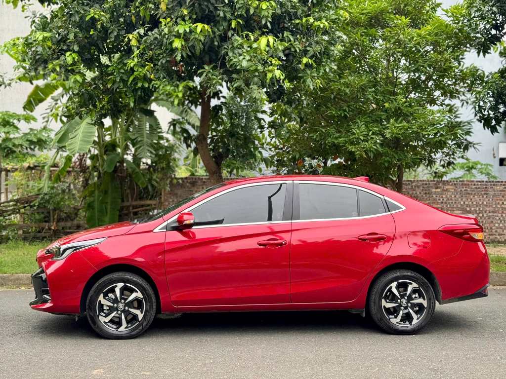vios 2023 AT đỏ 1